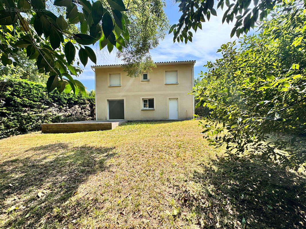 Maison à FLOIRAC
