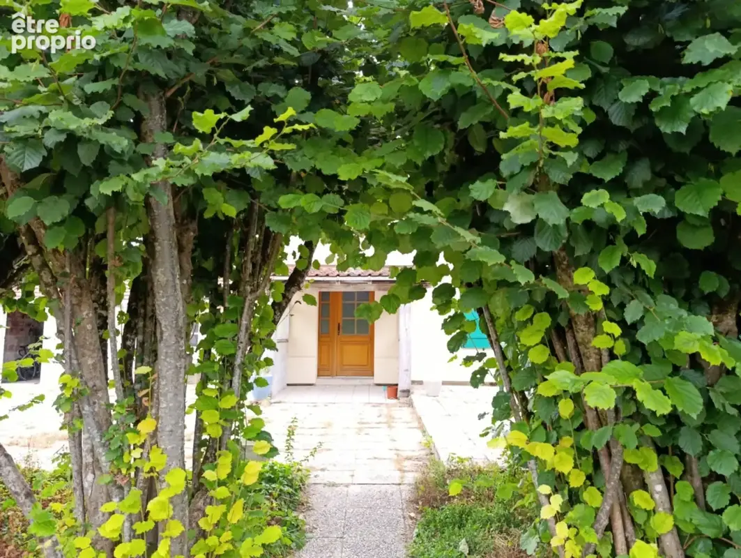 Maison de 128 m2 avec beaux volumes, jardin et dépendances - photo 8