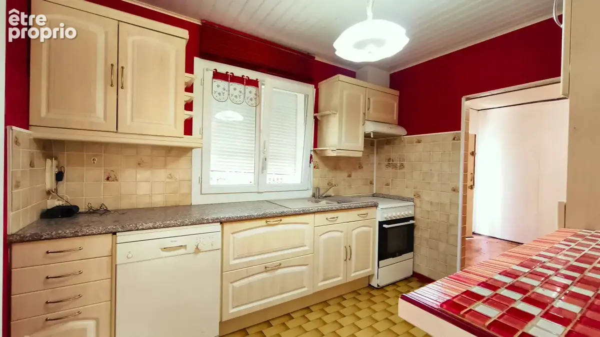 Maison de 76.83 m² - 3 chambres avec véranda et garage de 15,83m² – Terrain de 782 m² – DPE D - photo 3