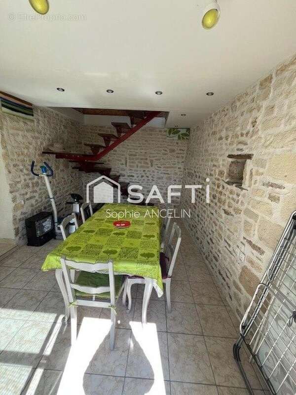 Photo 6 - Maison à RANVILLE-BREUILLAUD