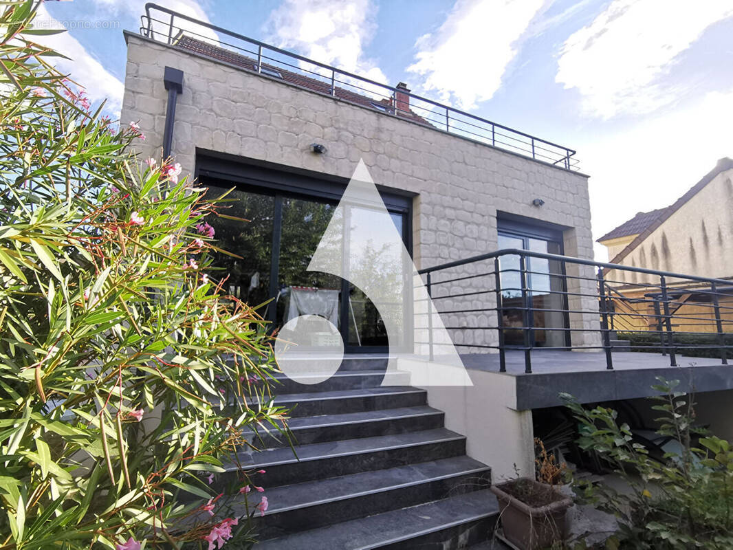 Maison à CORMEILLES-EN-PARISIS