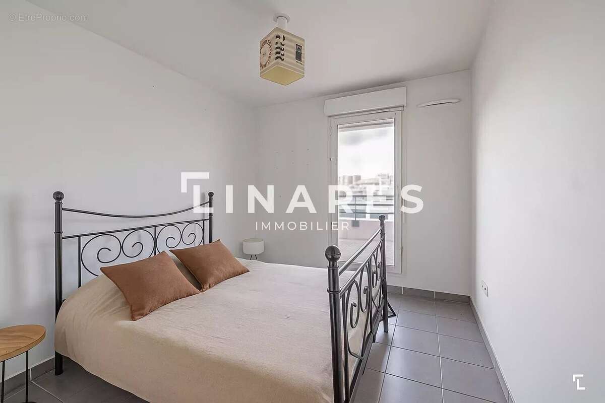 Appartement à MARSEILLE-8E