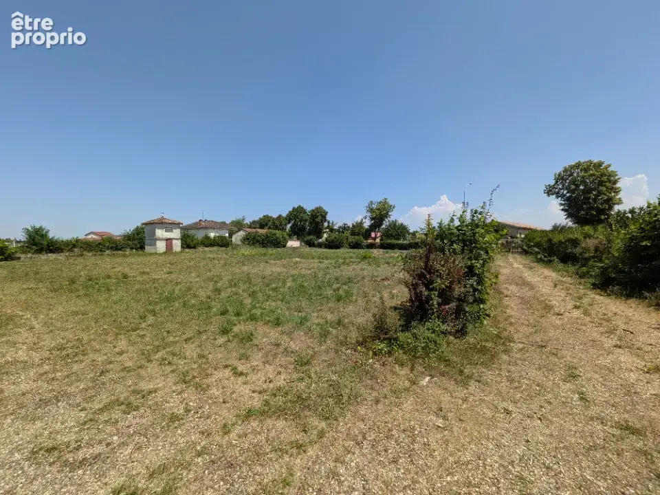 Terrain 840 m² à Saint-Didier-Sur-Chalaronne  - photo 1