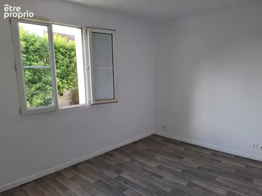 Purchase Appartement 3  pièces 59 m² Brie-Comte-Robert - photo 4