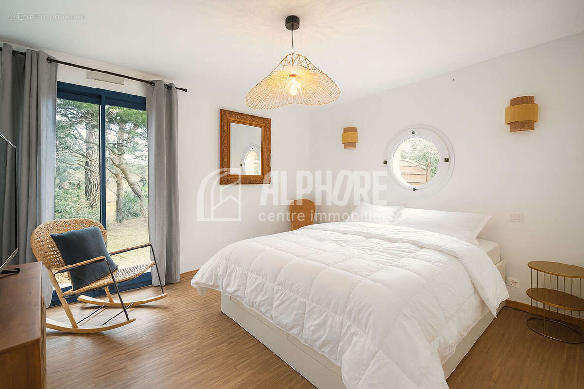 Maison 10 pièces 243.64 m² Pornichet - photo 6