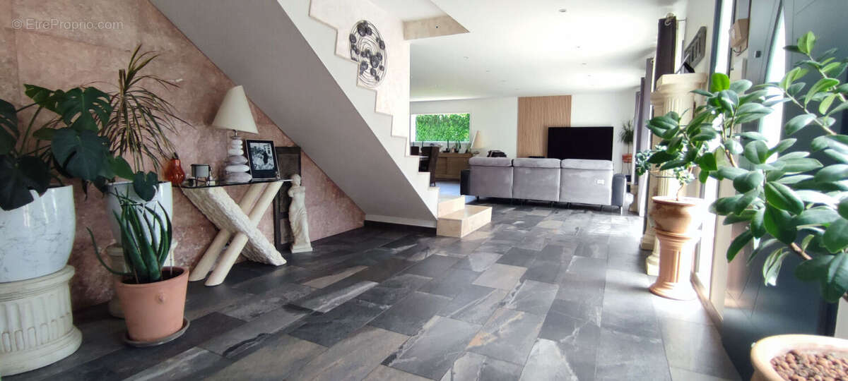 Maison à VILLERS-ROBERT