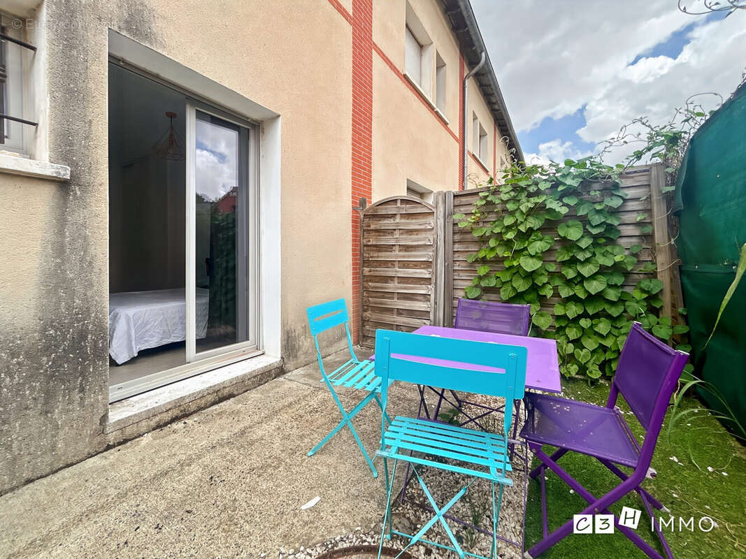 Appartement 45 m² à Lacroix-Falgarde  - photo 8