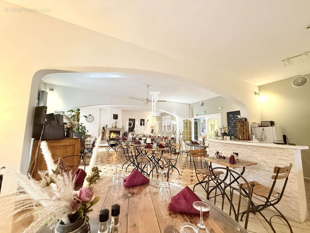 Autre à VINON-SUR-VERDON