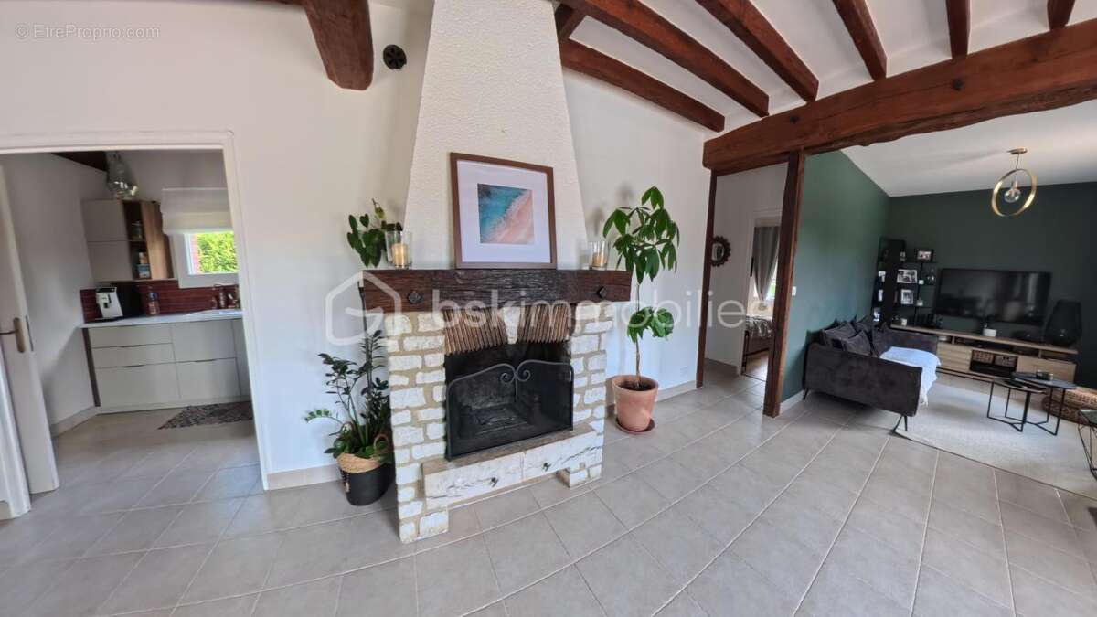 Maison familiale – 6 pièces – 3 grandes chambres – piscine - photo 8