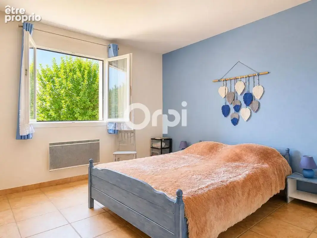 Brouzet-lès-Alès – Villa de Plain-Pied de 120 m²  Terrain de 1 500 m² - photo 13