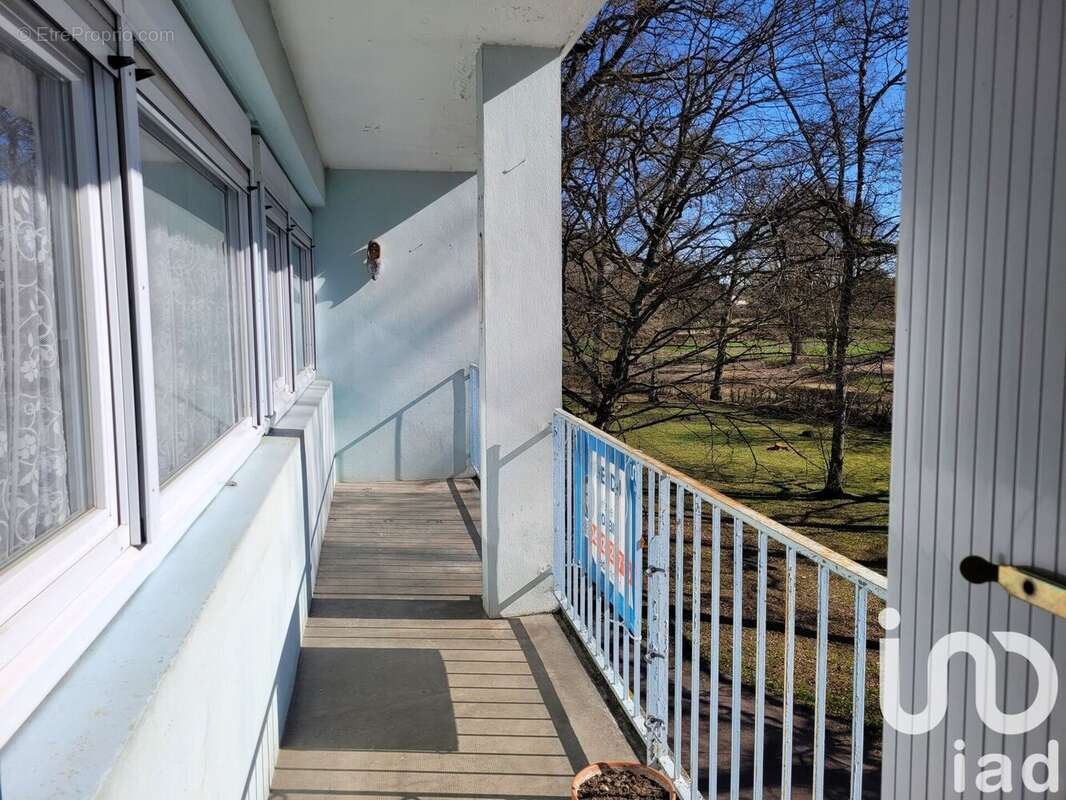 Photo 5 - Appartement à CIRY-LE-NOBLE