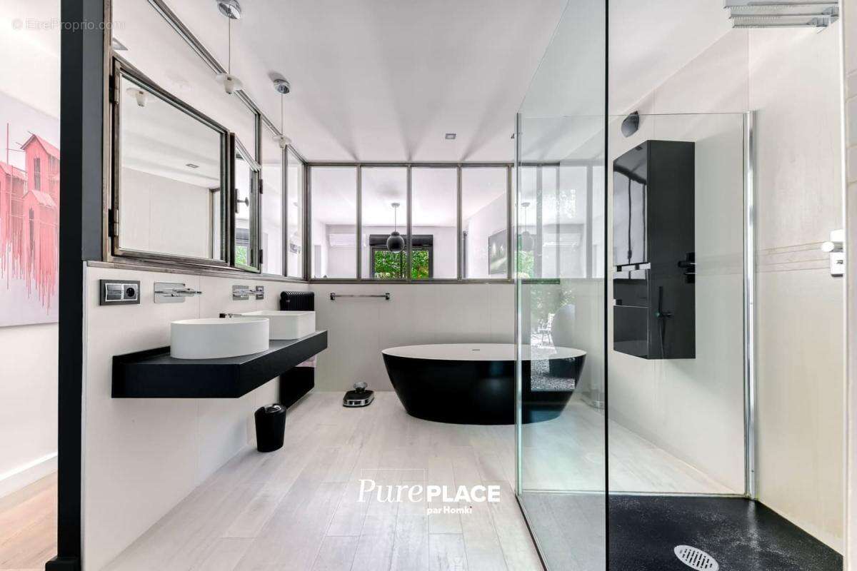 Appartement Type 6 de 155 m² à Lyon 69008 - photo 13