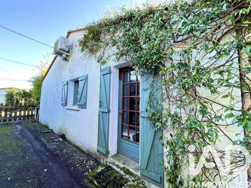 Maison 147 m² à Jau-Dignac-Et-Loirac  - photo 4