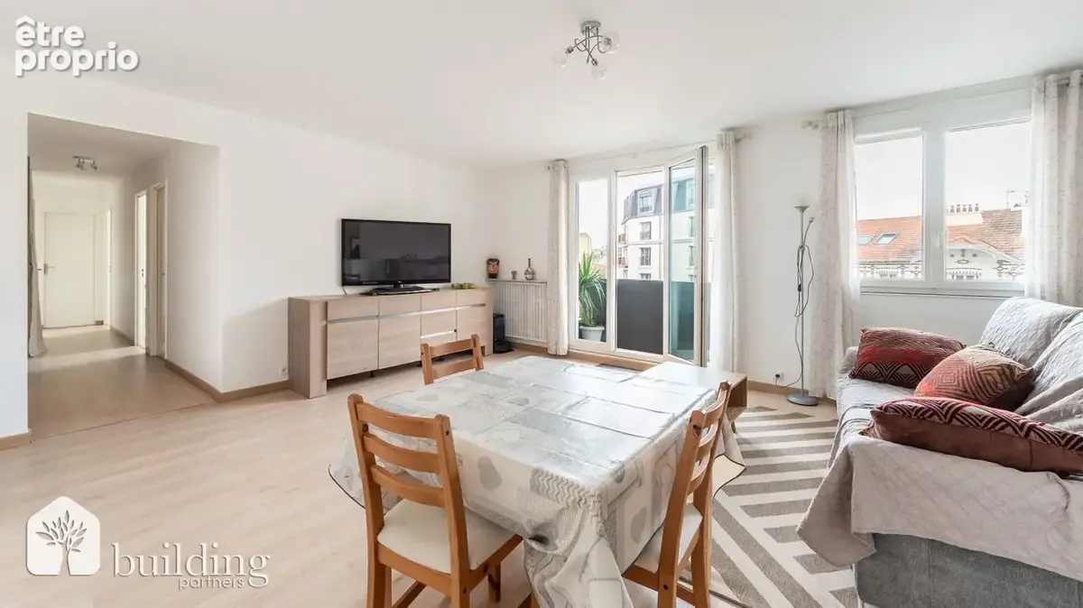 Courbevoie Kilford/Gare - Appartement 4 pièces de 81m² et 4 m² de balconnet - photo 11