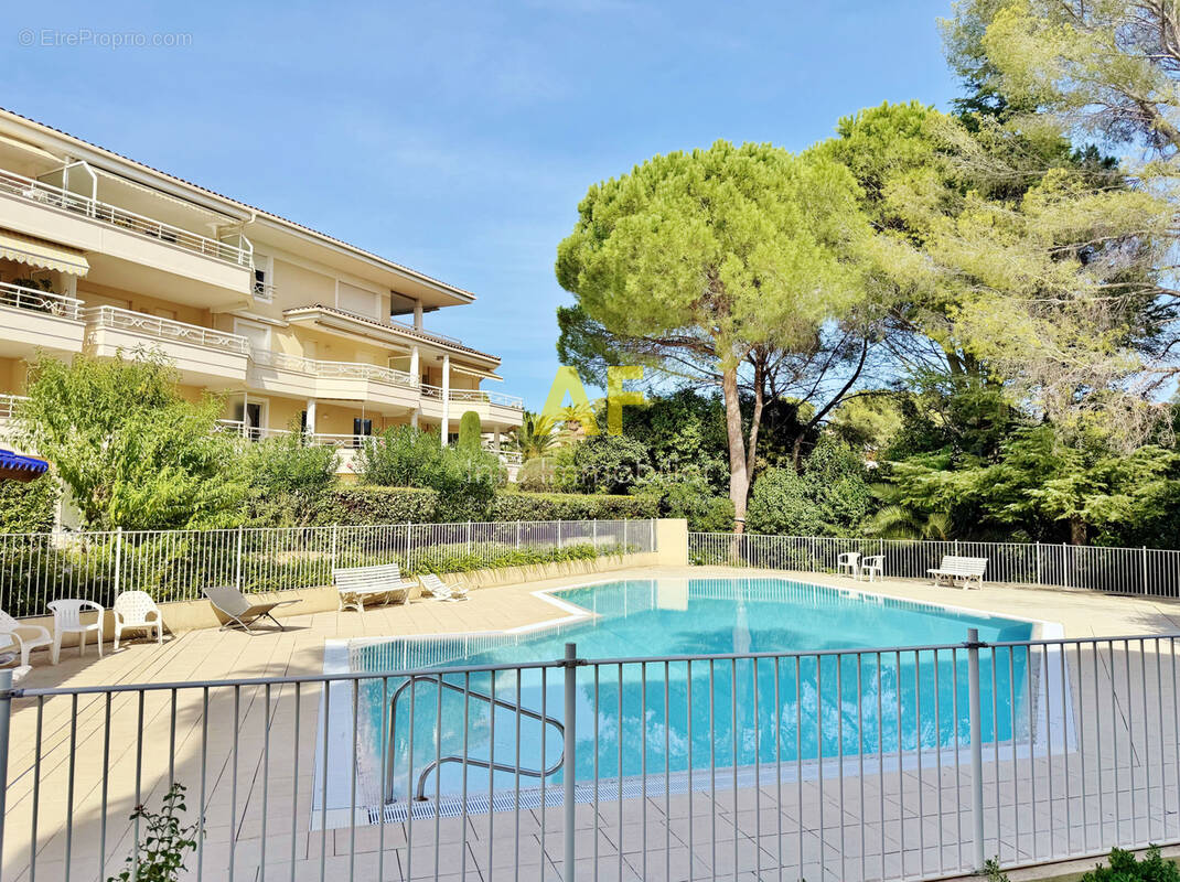 Appartement à SAINT-RAPHAEL