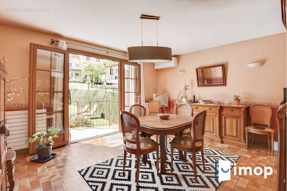 Maison à ROSNY-SOUS-BOIS