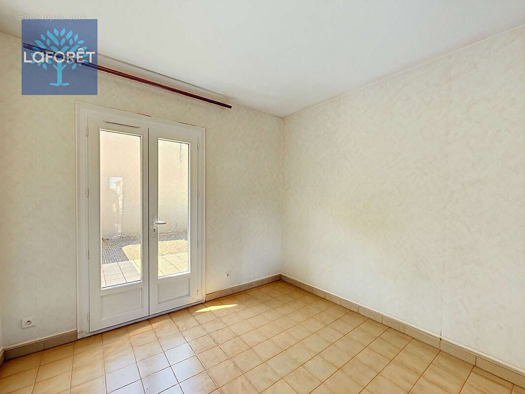 Maison Saint Genis Laval 5 pièce(s) 81.20 m2 - photo 5