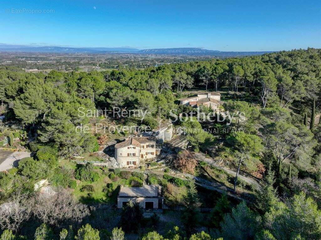 Maison à SAINT-REMY-DE-PROVENCE