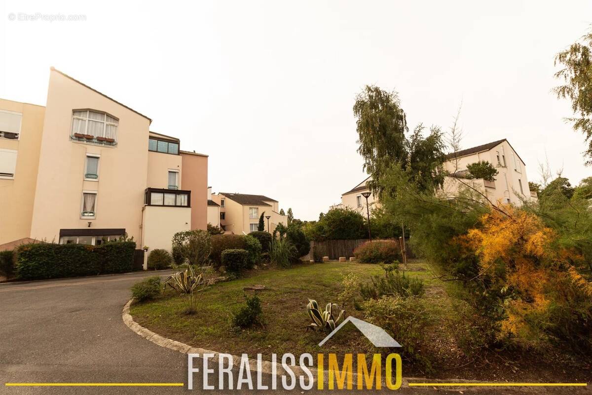 Appartement à ERAGNY