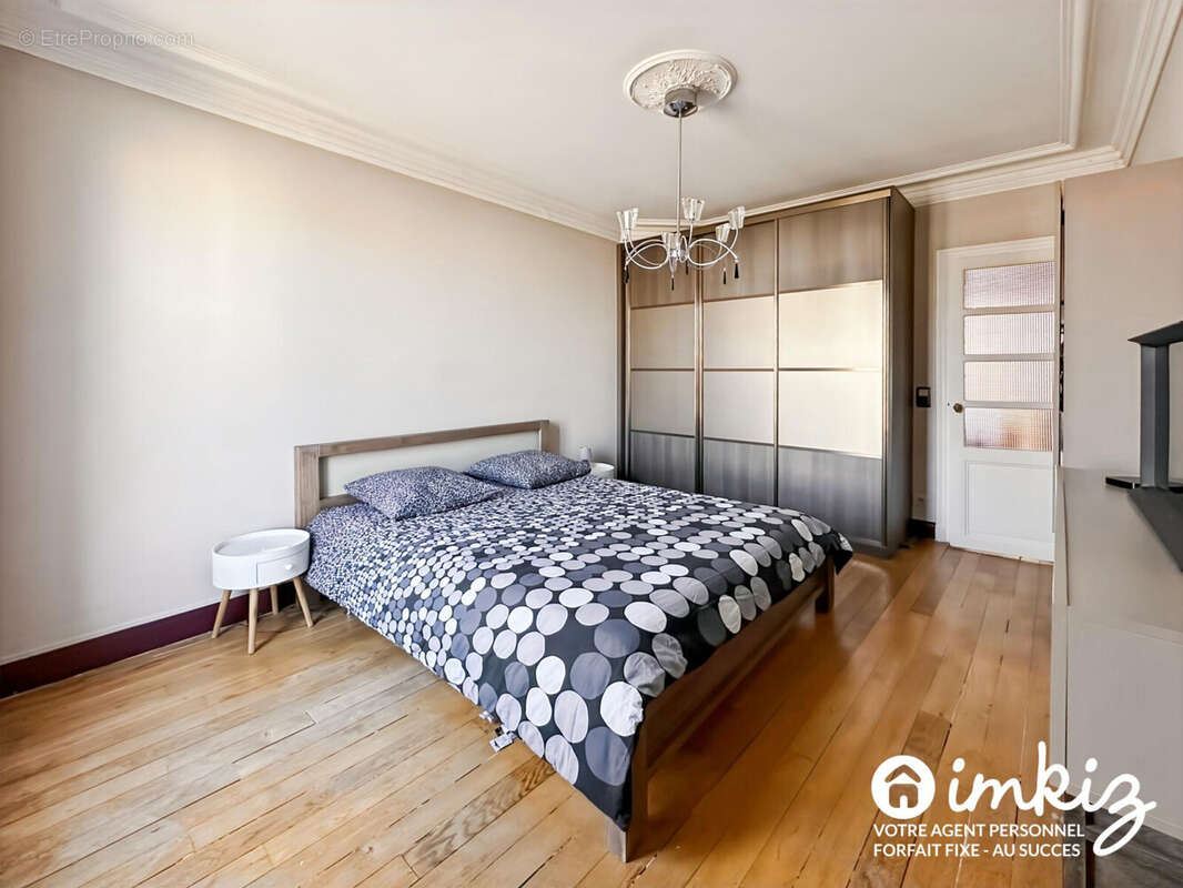 Appartement à PARIS-12E