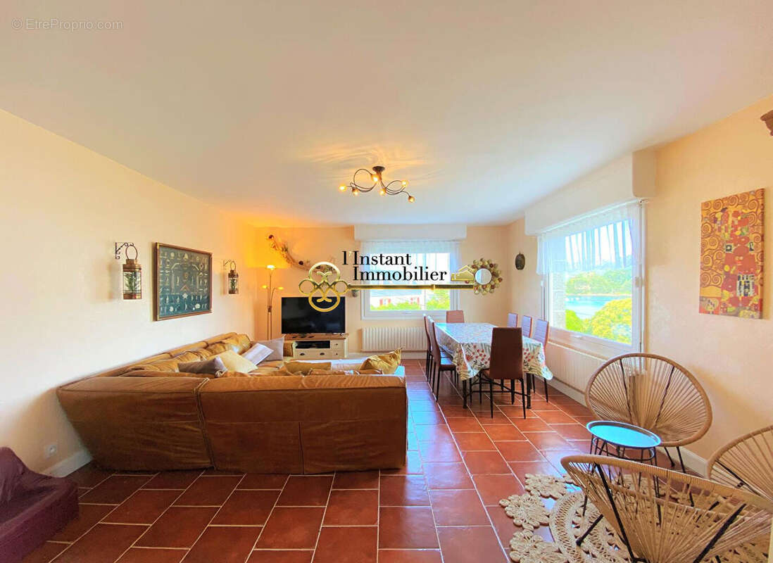 Maison à PLOUGASNOU