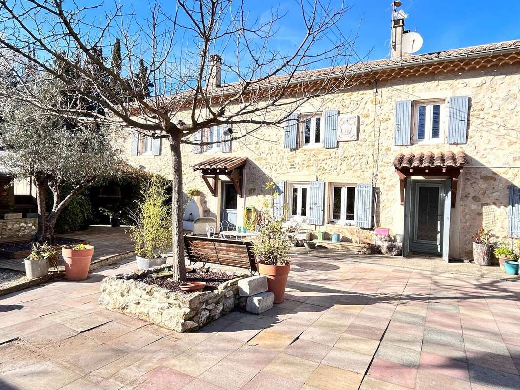 Photo 5 - Maison à MALATAVERNE