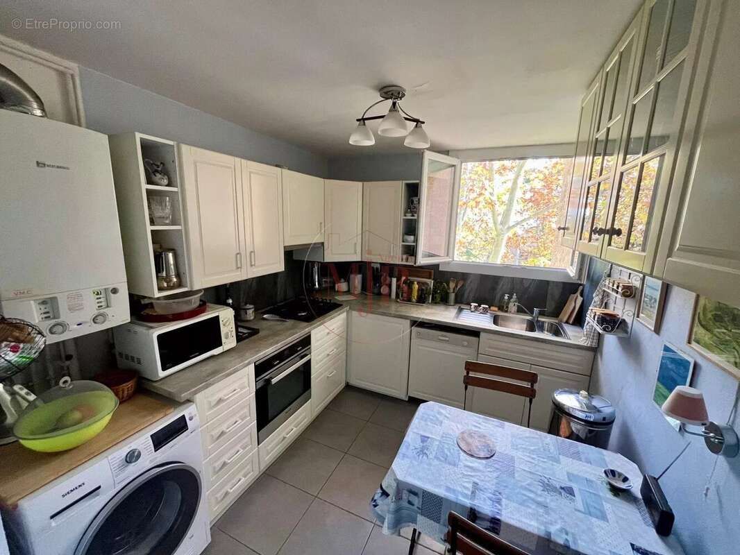 Appartement à AIX-EN-PROVENCE