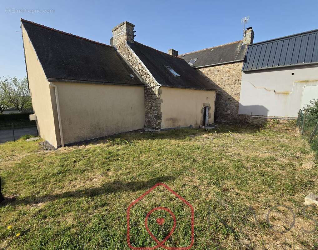 Maison à SAINT-ADRIEN