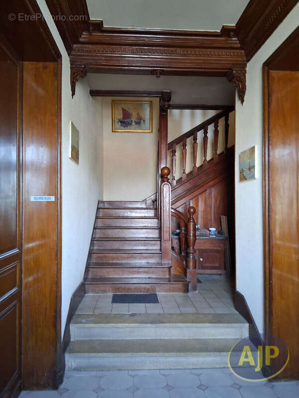 Grande maison  à Pauillac - photo 8