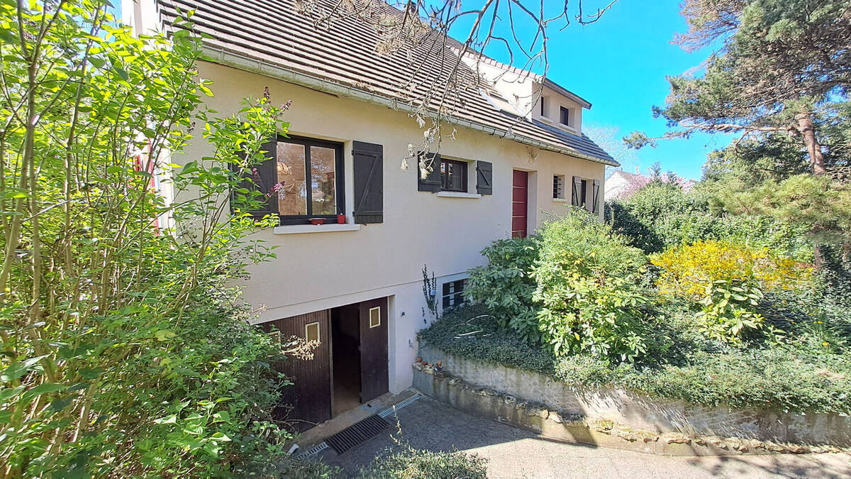 Maison à CHEVREUSE