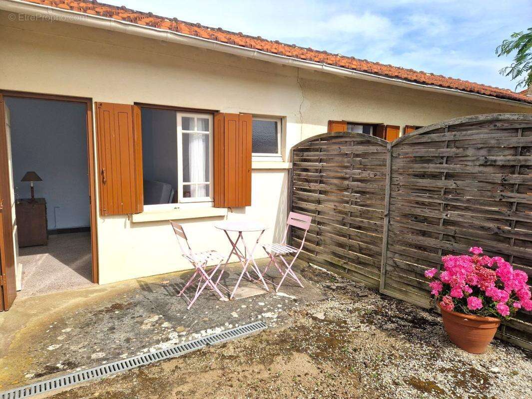 Maison à SAINT-PALAIS-SUR-MER