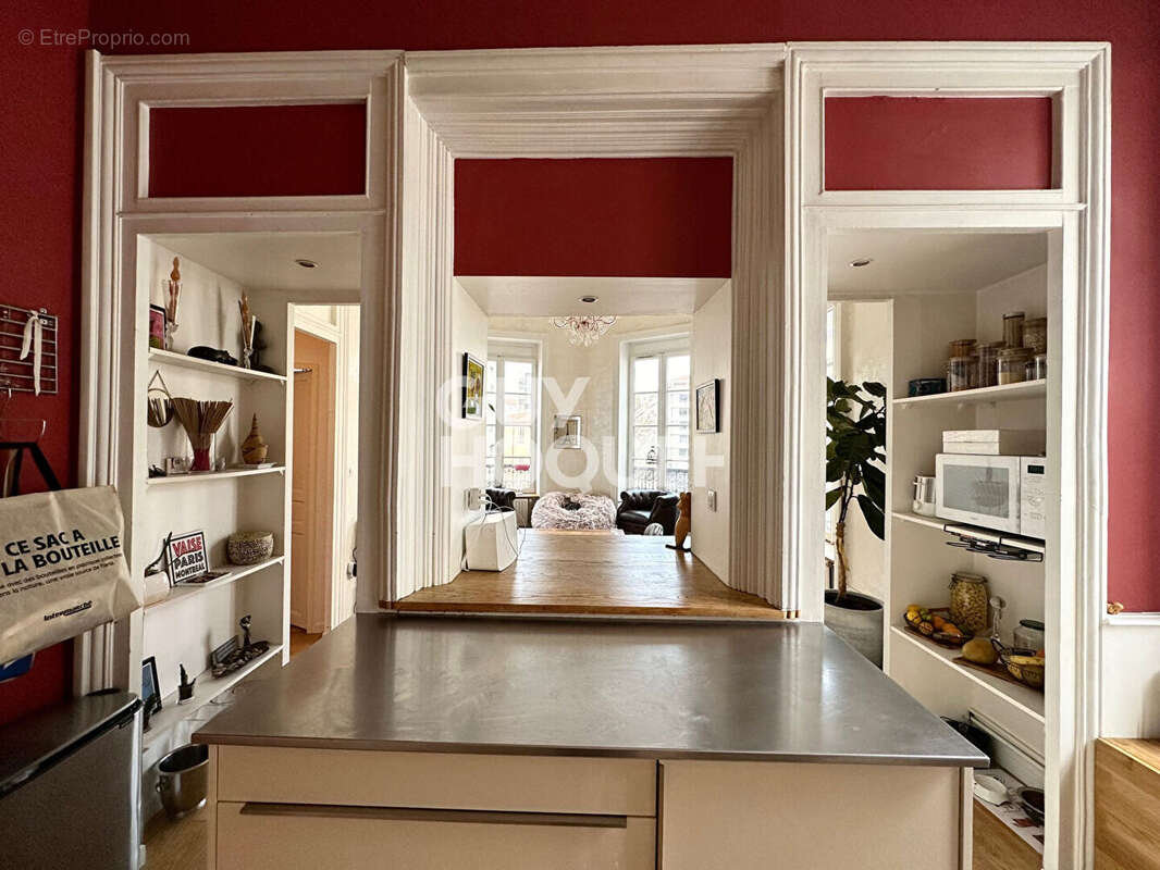 Appartement à LYON-9E