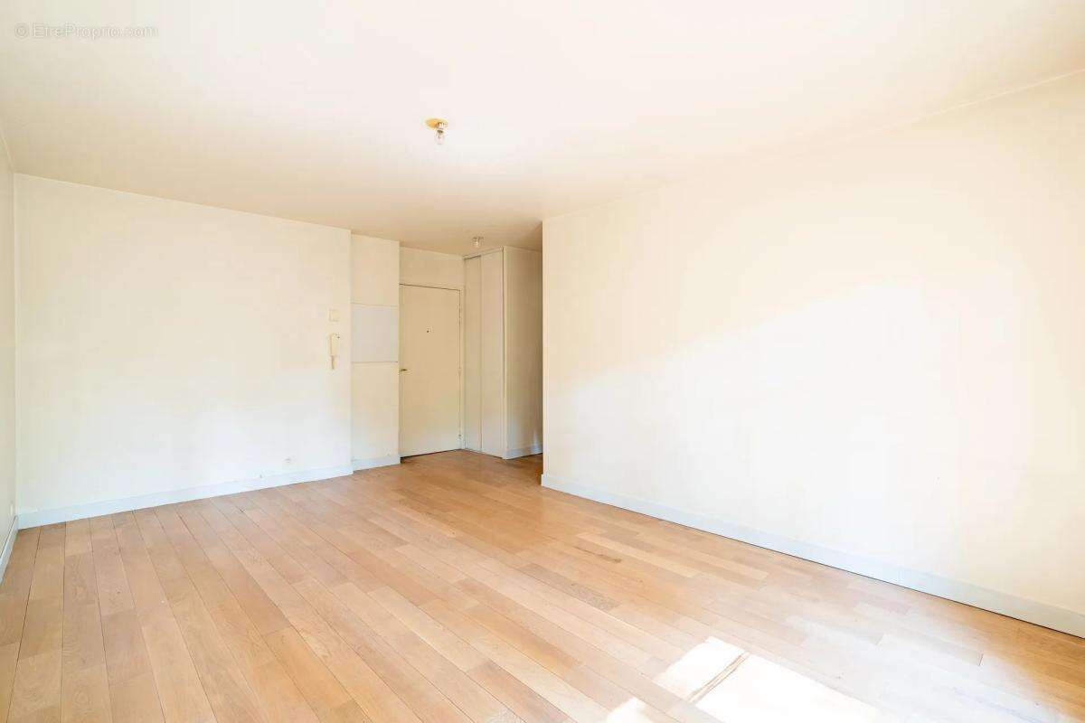 Appartement de 2 pièces de 42 m² à Épinay-sur-Seine - photo 4