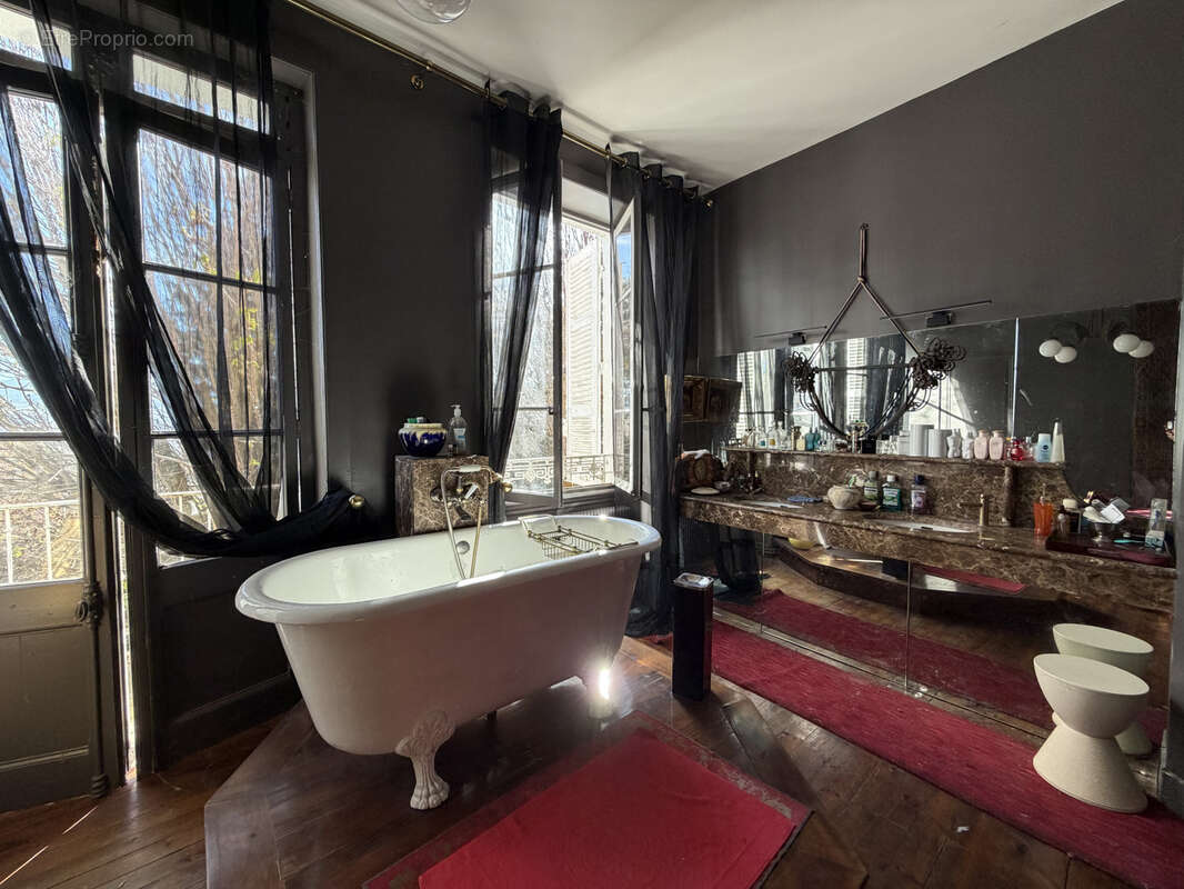 Maison à SAINT-CHAMOND