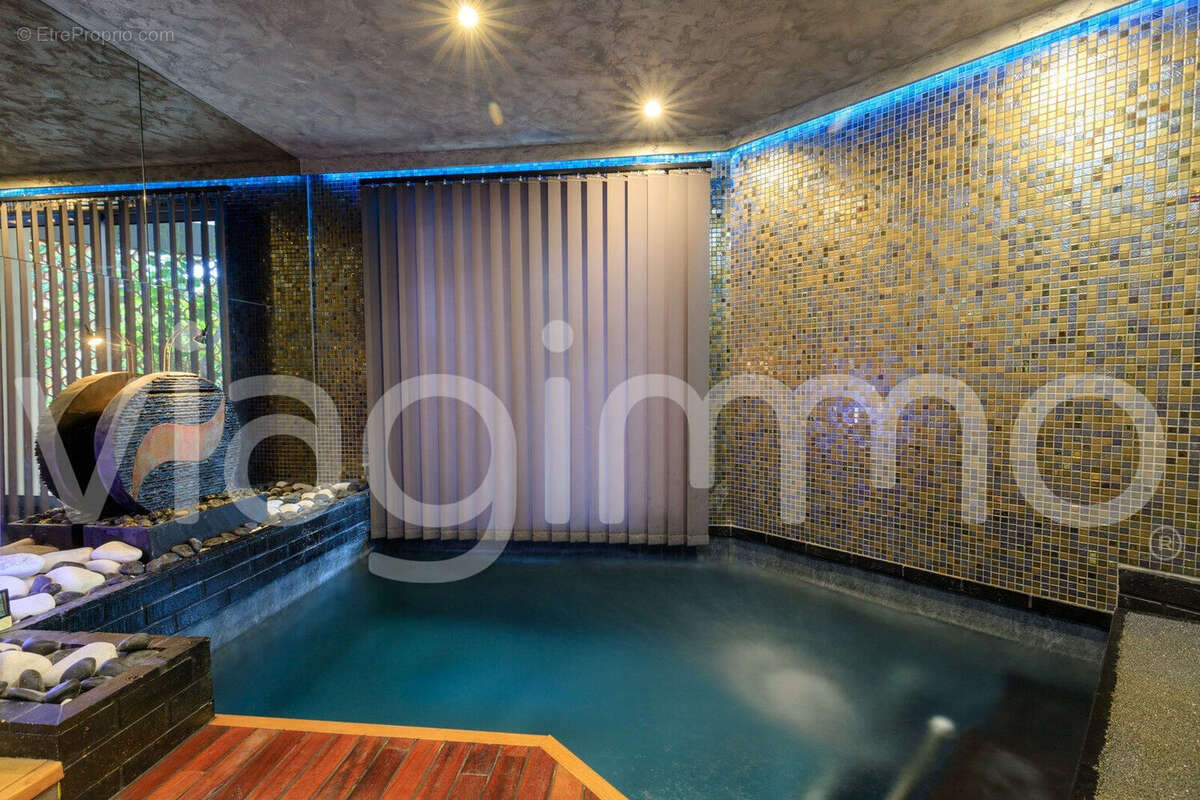 Maison à TOURNON-SUR-RHONE