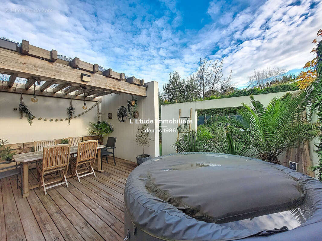 Maison à RILLIEUX-LA-PAPE