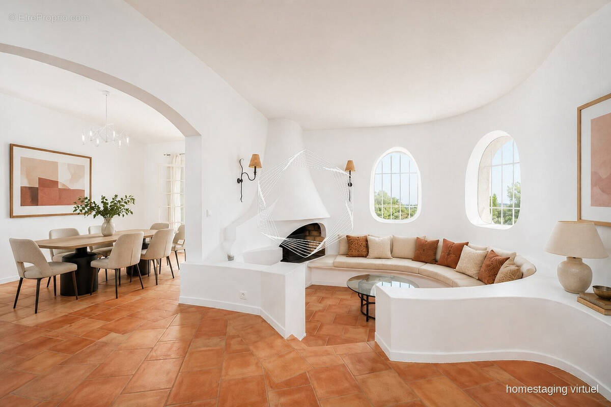 Maison à LE ROURET