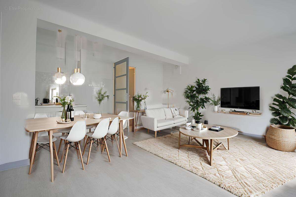 Appartement à MARSEILLE-2E