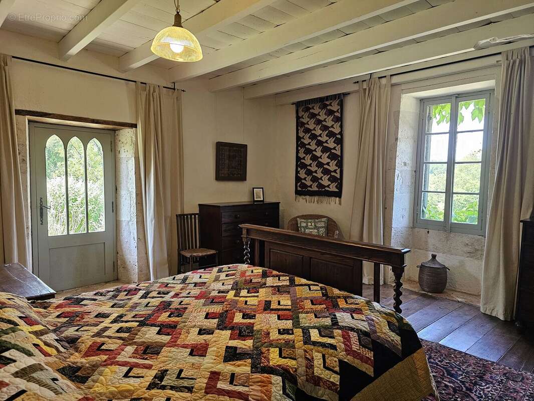 Maison à LOUBES-BERNAC