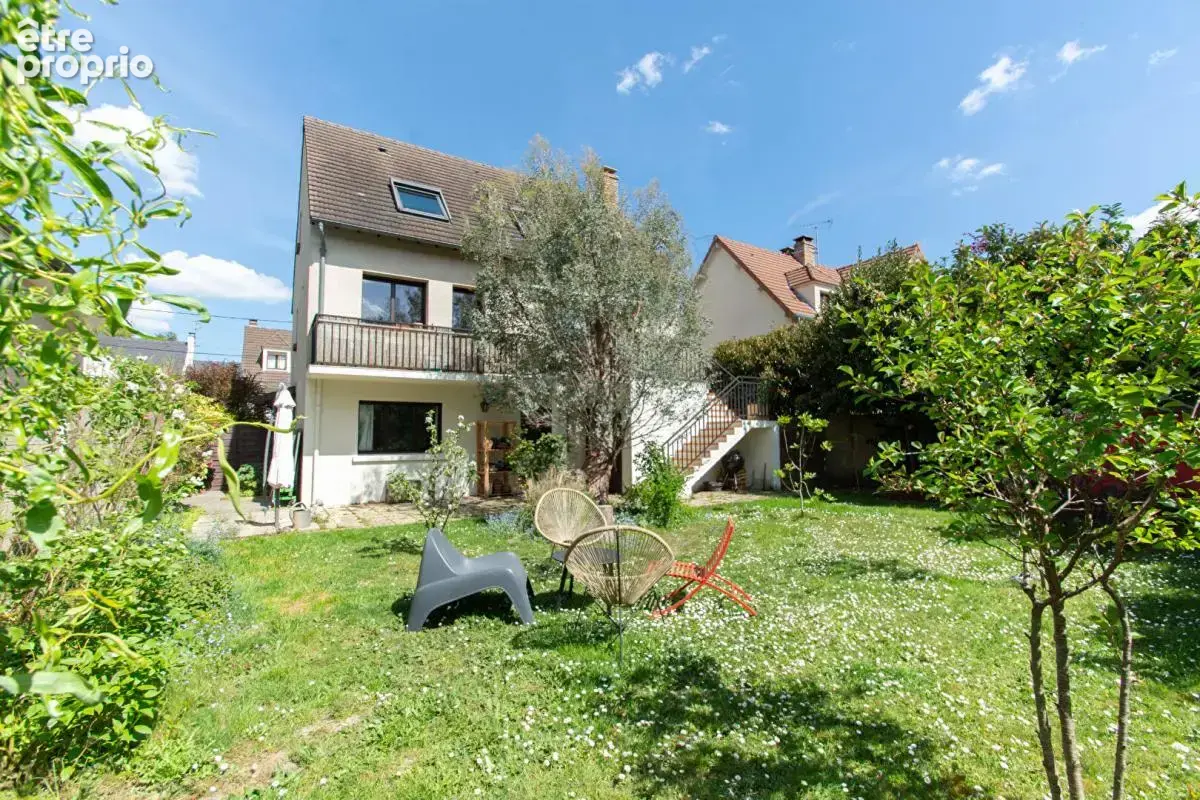 Maison Sainte Genevieve Des Bois 7 pièce(s) 138 m2 hab - 152 m² au sol - photo 15