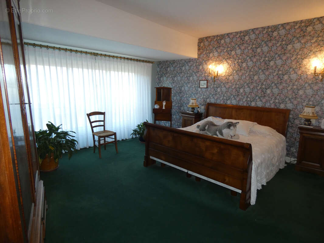 Maison à COMMENTRY