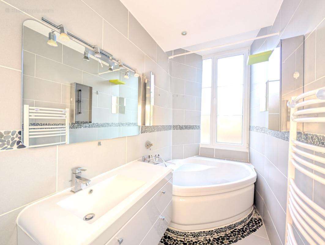 Appartement à CHARAVINES