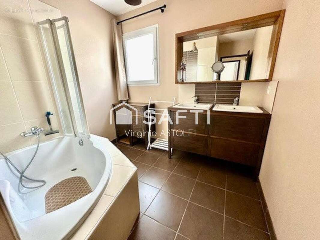 Photo 8 - Maison à FROUZINS