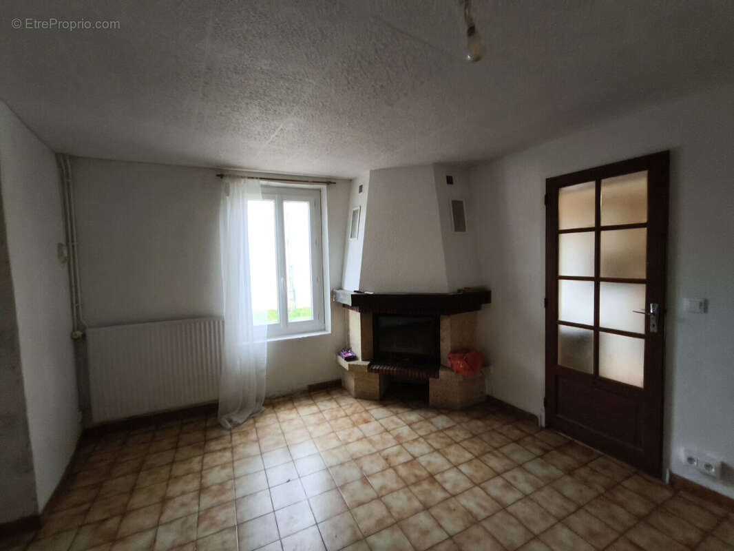 Photo 6 - Maison à REBAIS