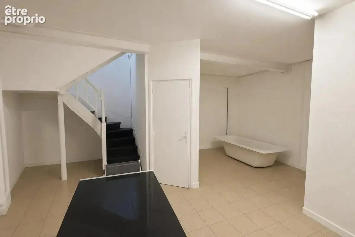 Maison 105 m² + 130 m² à aménager – Saint-Estèphe - photo 7