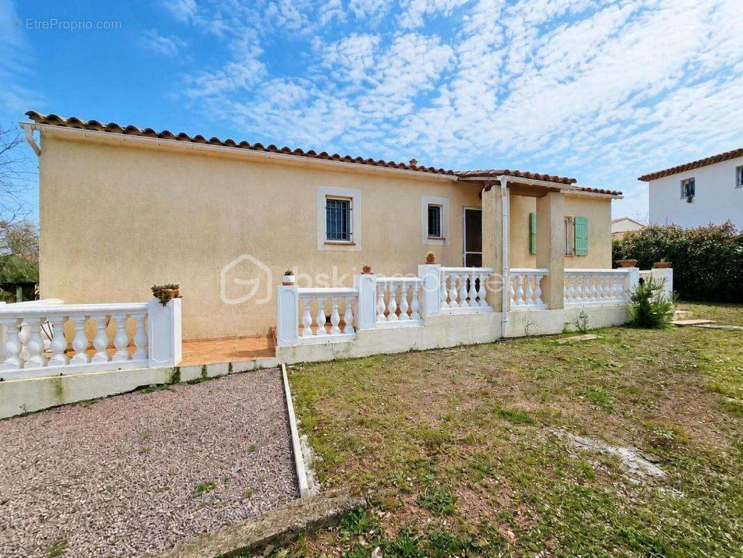 Maison de plain-pied - 1500 m2 de terrain - photo 3