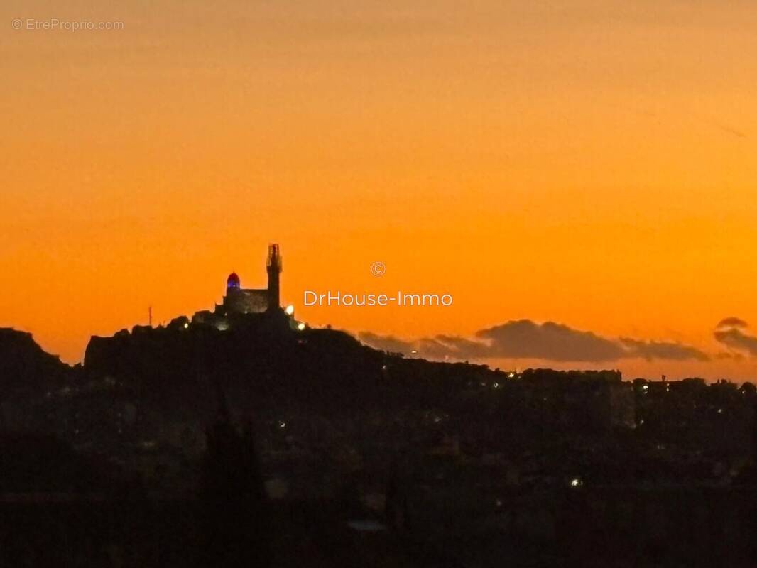 Appartement à MARSEILLE-12E