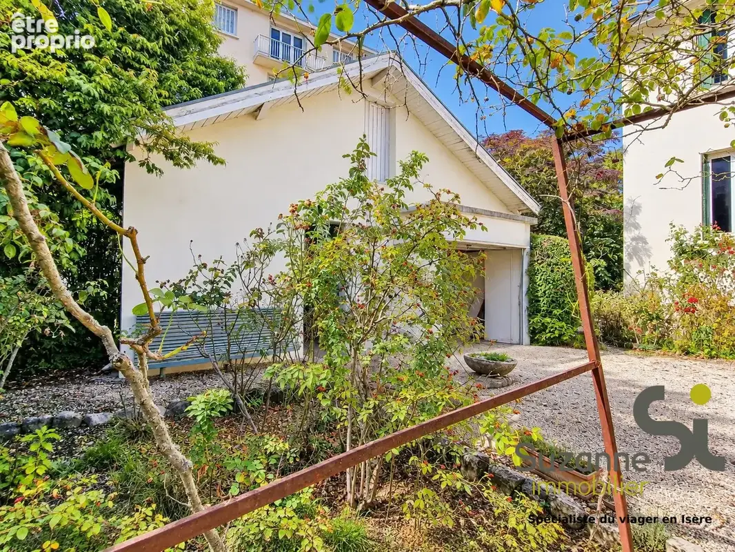 1 pièce + garage