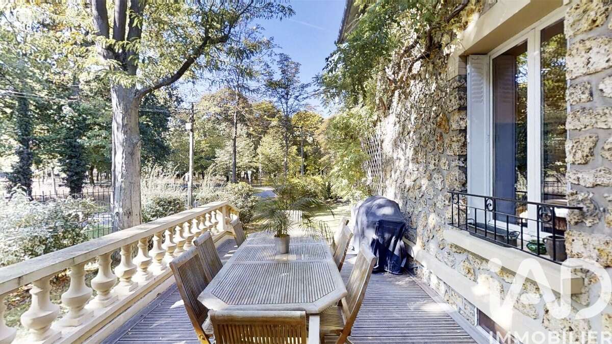 Photo 1 - Maison à MAISONS-LAFFITTE