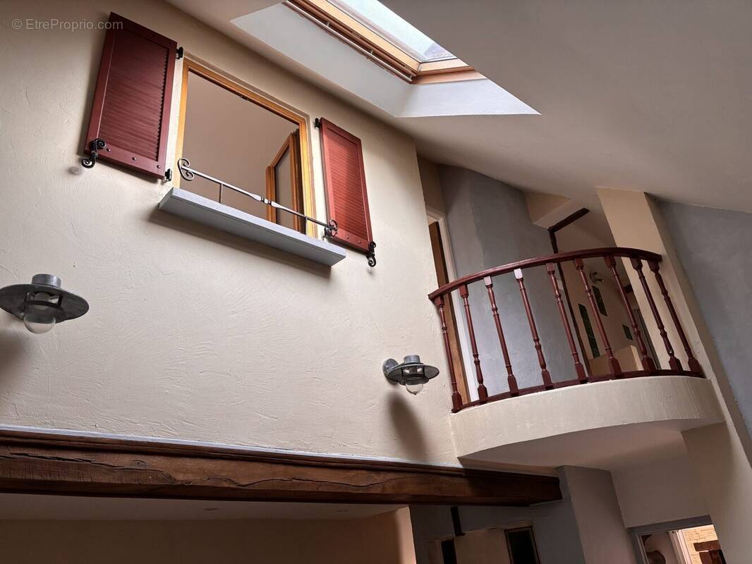 Maison à CONLIE